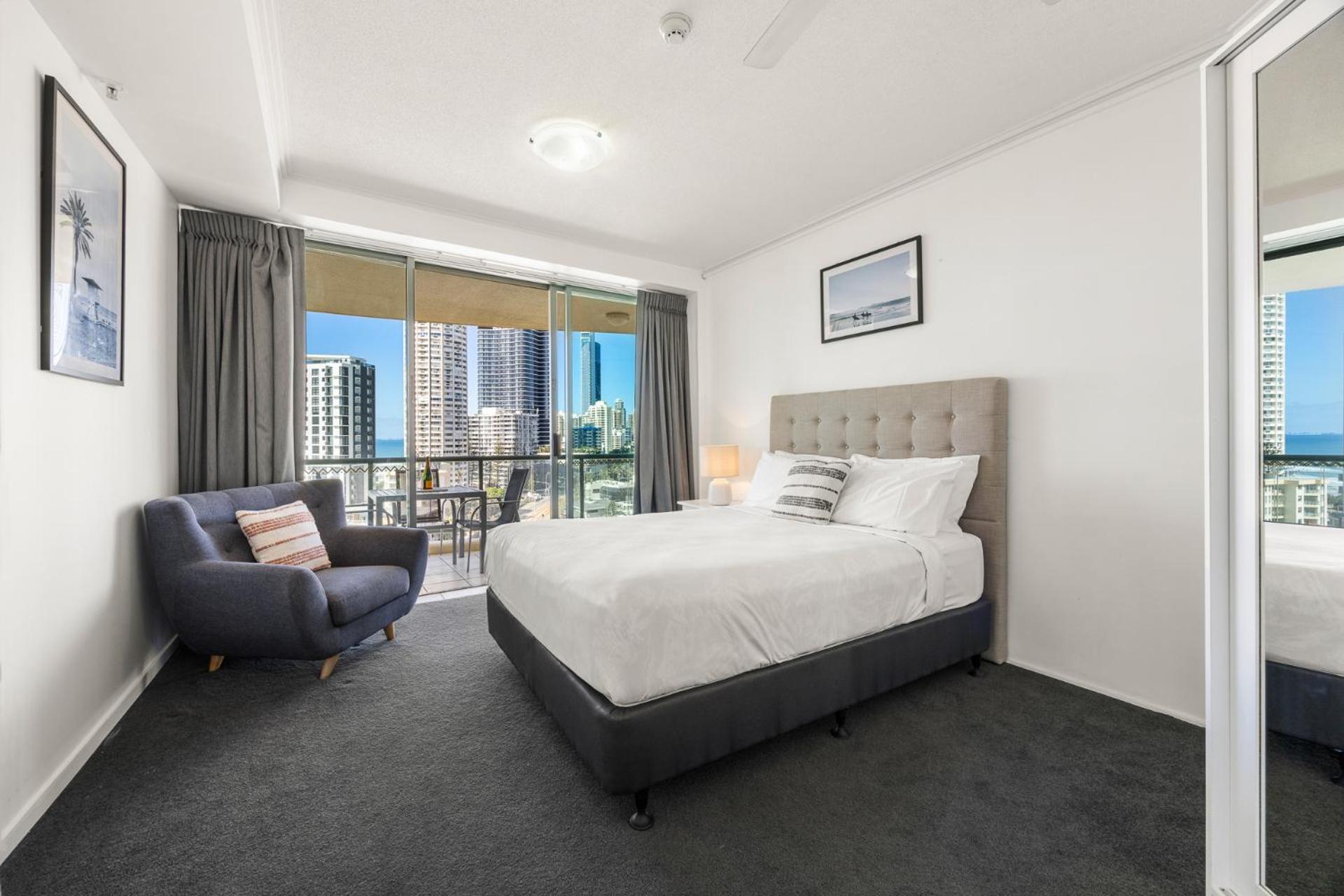 Holiday Holiday Sun City Apartments Gold Coast Room photo